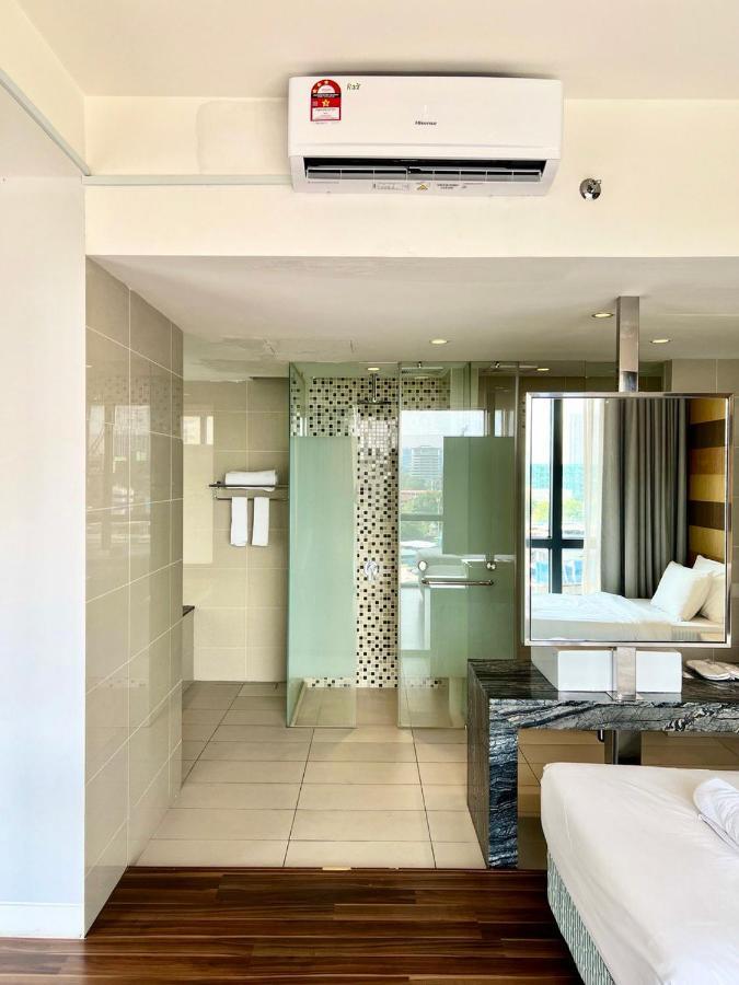 Apartment D'majestic By Lush Living *