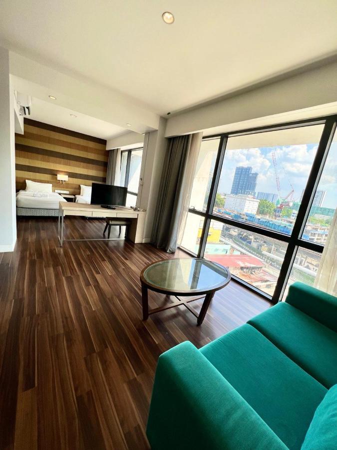 Apartment D'majestic By Lush Living *